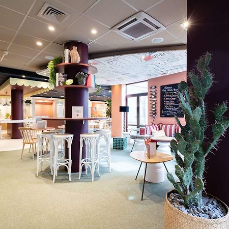 Ibis Lille Centre Gares Hotell Exteriör bild