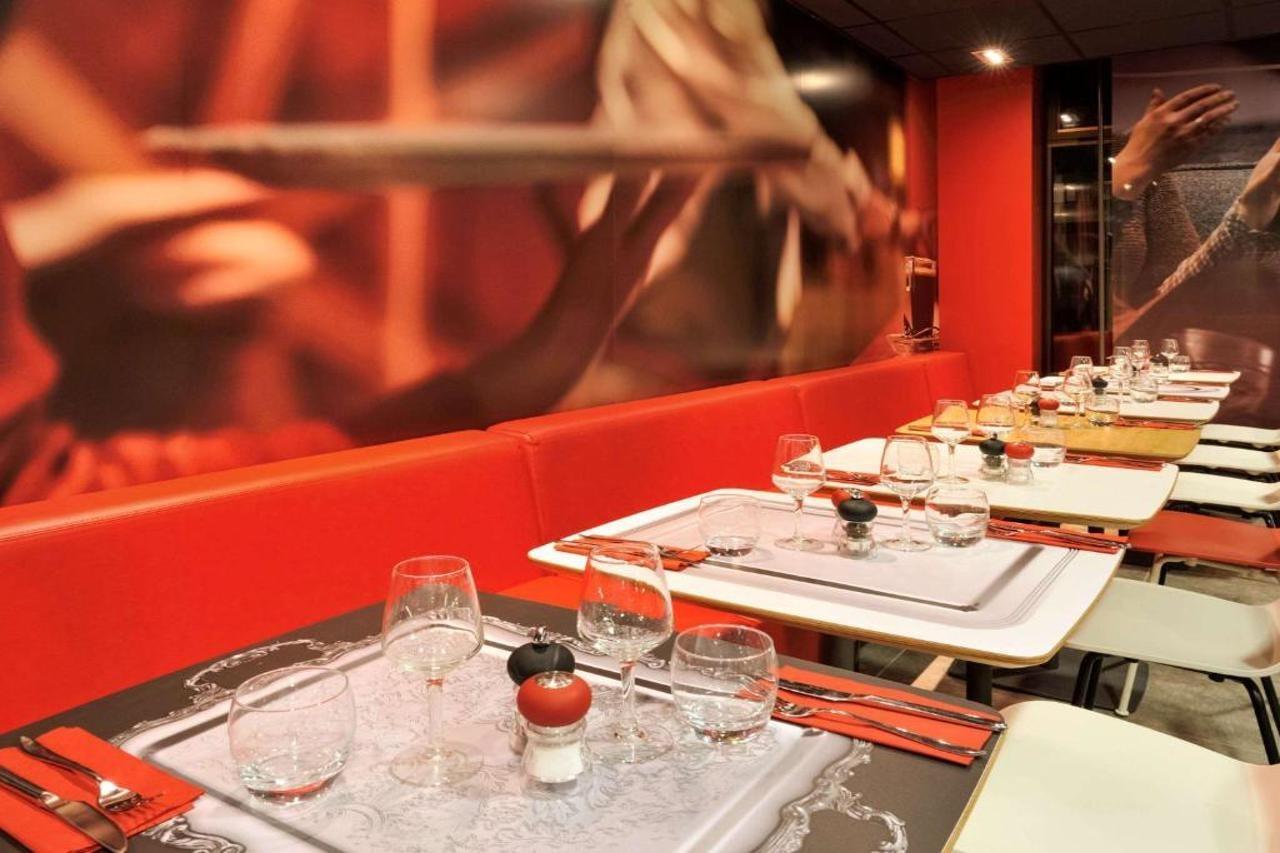 Ibis Lille Centre Gares Hotell Exteriör bild