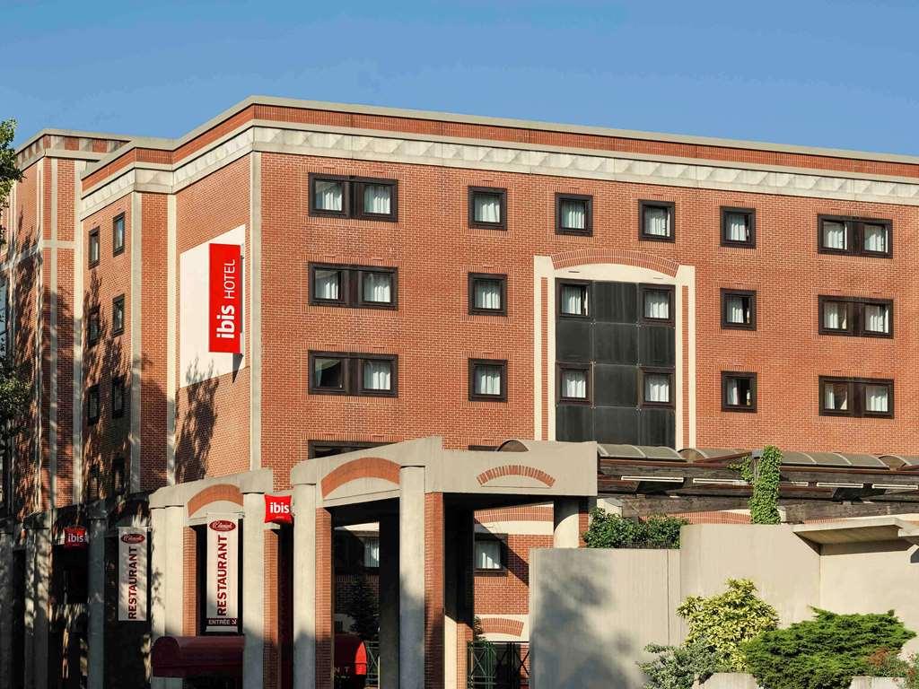 Ibis Lille Centre Gares Hotell Exteriör bild